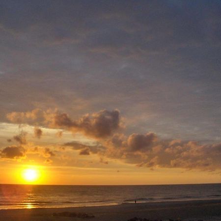 Appartement 3* Face Mer Avec Balcon, Cuisine Equipee, Parking Prive, Proche Club Nautique - Fr-1-672-3 Merlimont Plage Exteriör bild